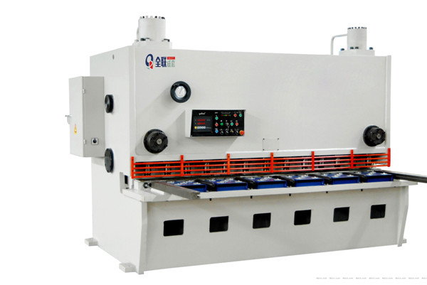 西安(an)液壓閘式(shi)剪闆機 西安液(ye)壓閘式剪(jian)闆機