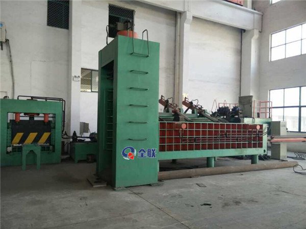 龍(long)門剪切(qie)機