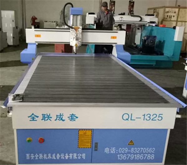 數(shu)控雕刻(ke)機