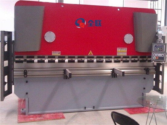 液(ye)壓數控剪(jian)闆機