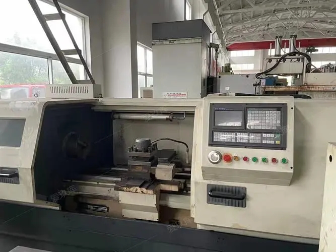 數(shu)控機床 數(shu)控機床