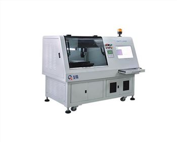 金(jin)屬數控雕(diao)刻機