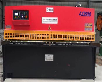 液(ye)壓剪(jian)闆機(ji)的正(zheng)常維(wei)護保(bao)養方(fang)法